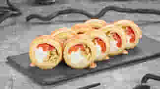 Блюдо Тортилья сяке меню Суши Мастер Тортилья сяке меню Суши Мастер