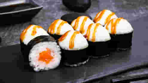 Блюдо Маки сяке запеченный меню Суши Мастер Маки сяке запеченный меню Суши Мастер