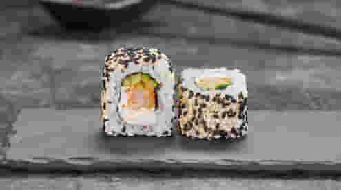 Блюдо Филадельфия эби в кунжуте меню Суши Мастер Филадельфия эби в кунжуте меню Суши Мастер