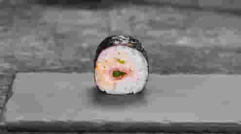 Блюдо Маки бекон меню Суши Мастер Маки бекон меню Суши Мастер