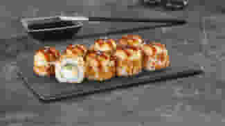 Блюдо Ролл Чесночный драйв запеченный меню Суши Мастер Ролл Чесночный драйв запеченный меню Суши Мастер