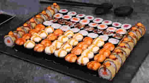 Блюдо Сет Много маки меню Суши Мастер Сет Много маки меню Суши Мастер